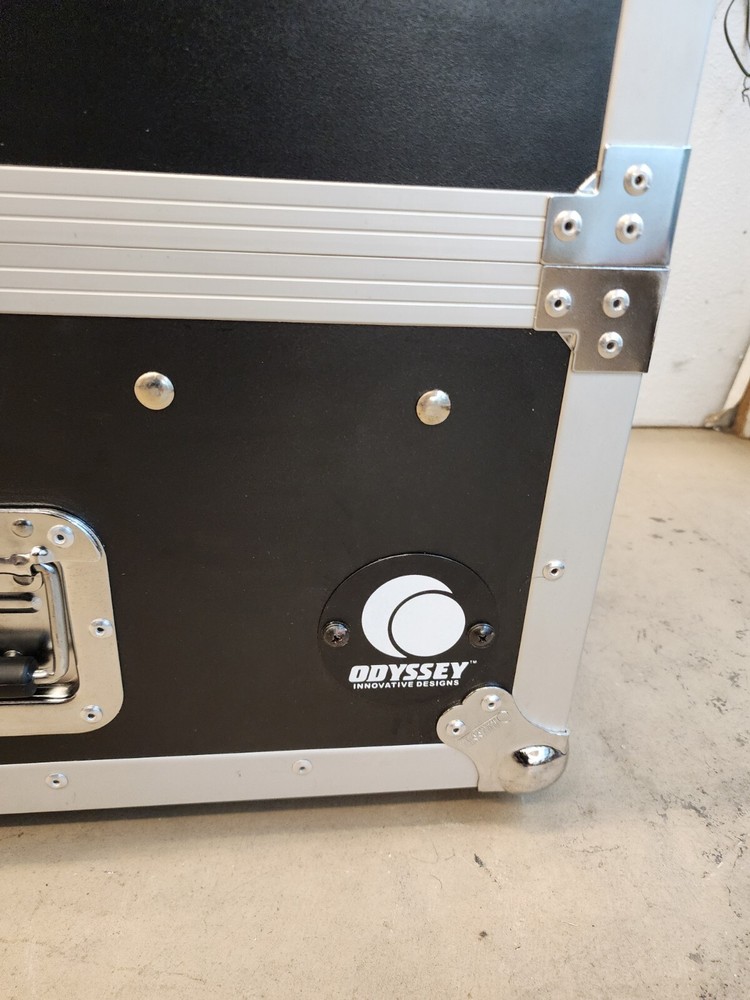 Odyssey FR1003 Flight Ready Combo Rack Case New Open Box. Fast Shipping!!