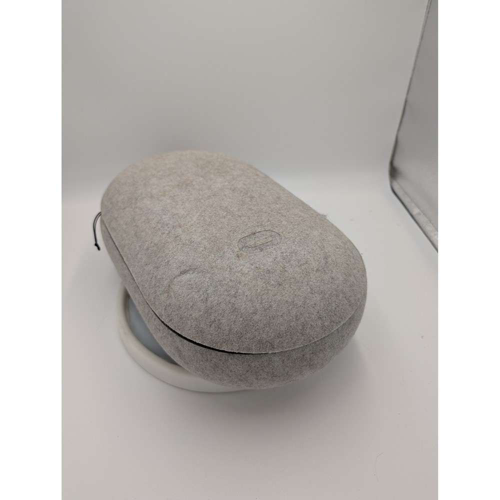 Meta Oculus Quest 2 Carrying Case Grey Felt VR Headset Controller Travel Bag