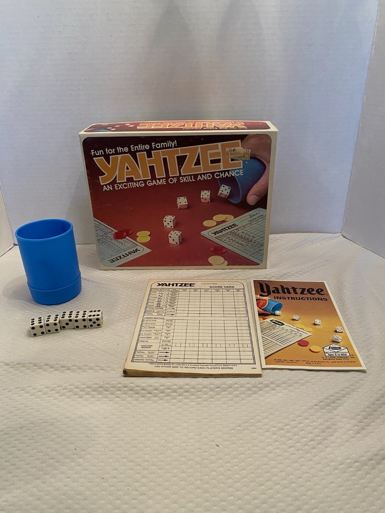 Vintage 1975 Yahtzee Game Milton Bradley - Chips are missing
