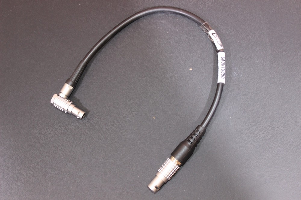 Leica 5 Pin to 2 Pin Data Cable Adapter CA0010386