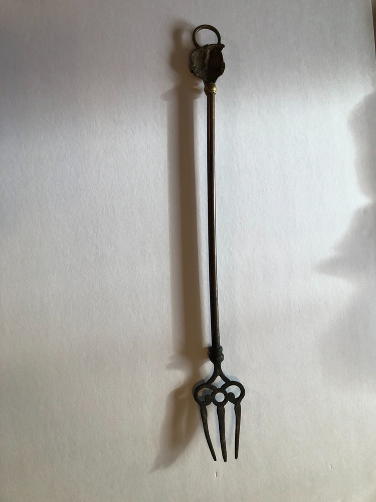 Vintage CHESTER IMP bronze toasting fork 20 inches long
