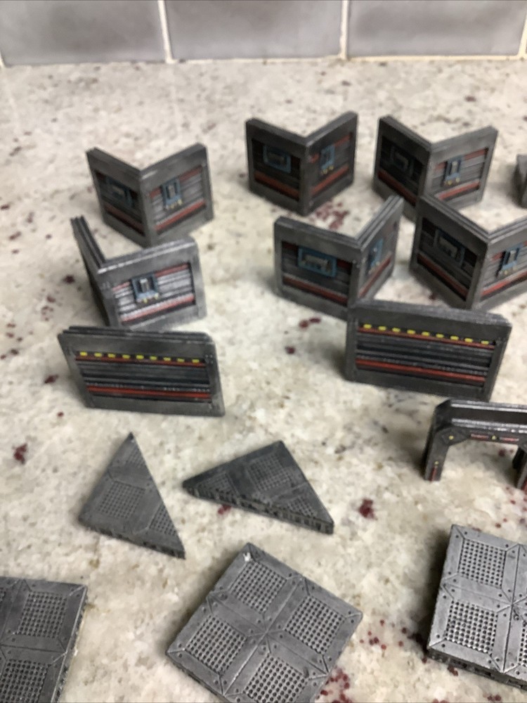 Dwarven Forge Sci-Fi Set Starter Set VG