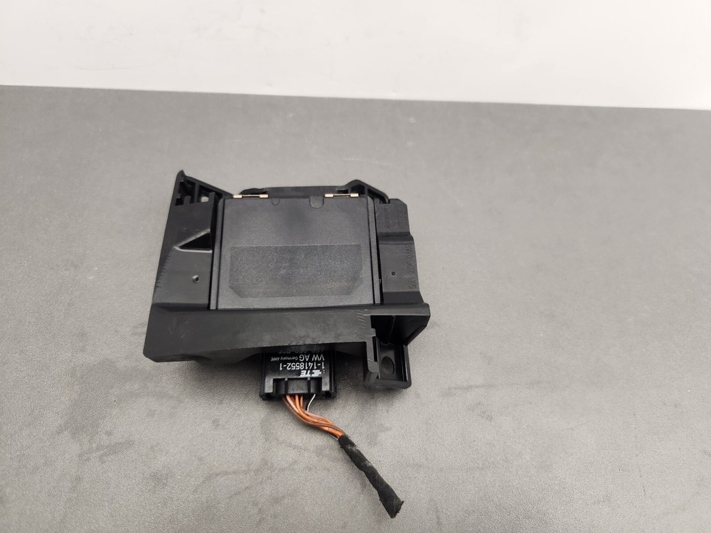 2018-2019 AUDI A4 A5 Q7 S5 RS5  REAR LEFT BLIND SPOT SENSOR CONTROL MODULE OEM