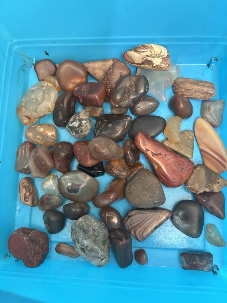 1lb Bags Mixed Rocks (Read Description) For Tumbling