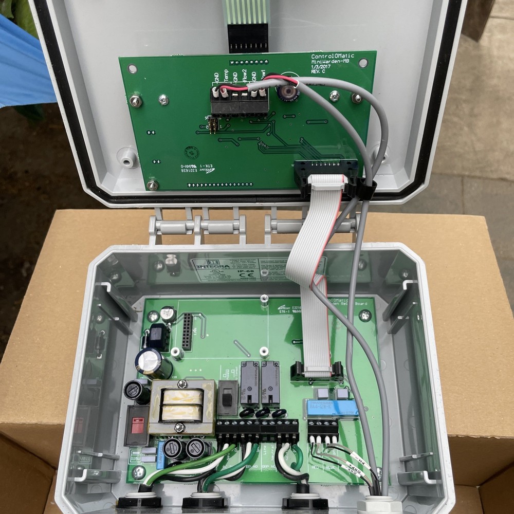 Mini warden Pool And Spa Controller Controlomatic