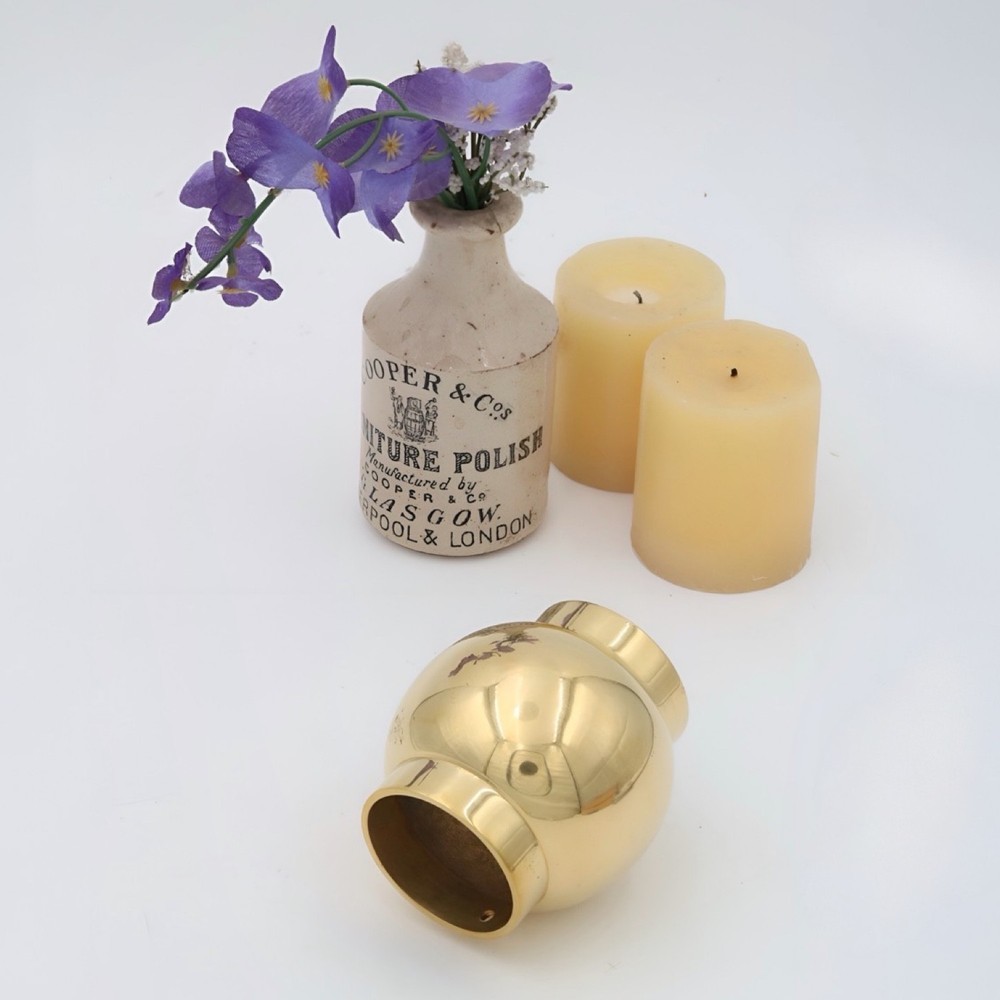 Round Bar Rail Connector in Brass 2 Inch