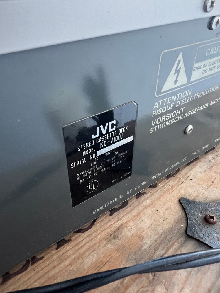 JVC KD-V100 Stereo Cassette Deck