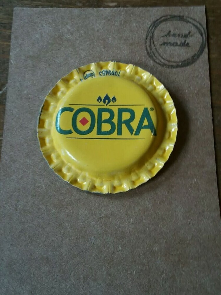 BOTTLE CAP FRIDGE MAGNET COBRA YELLOW