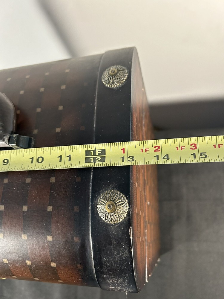 Small Trunk with Handle & Clasp