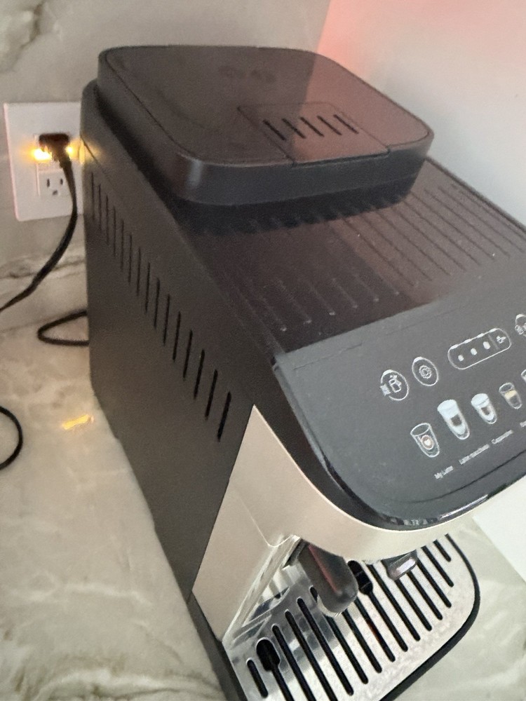 Magnifica Evo ECAM29084SB Fully Automatic Espresso Machine