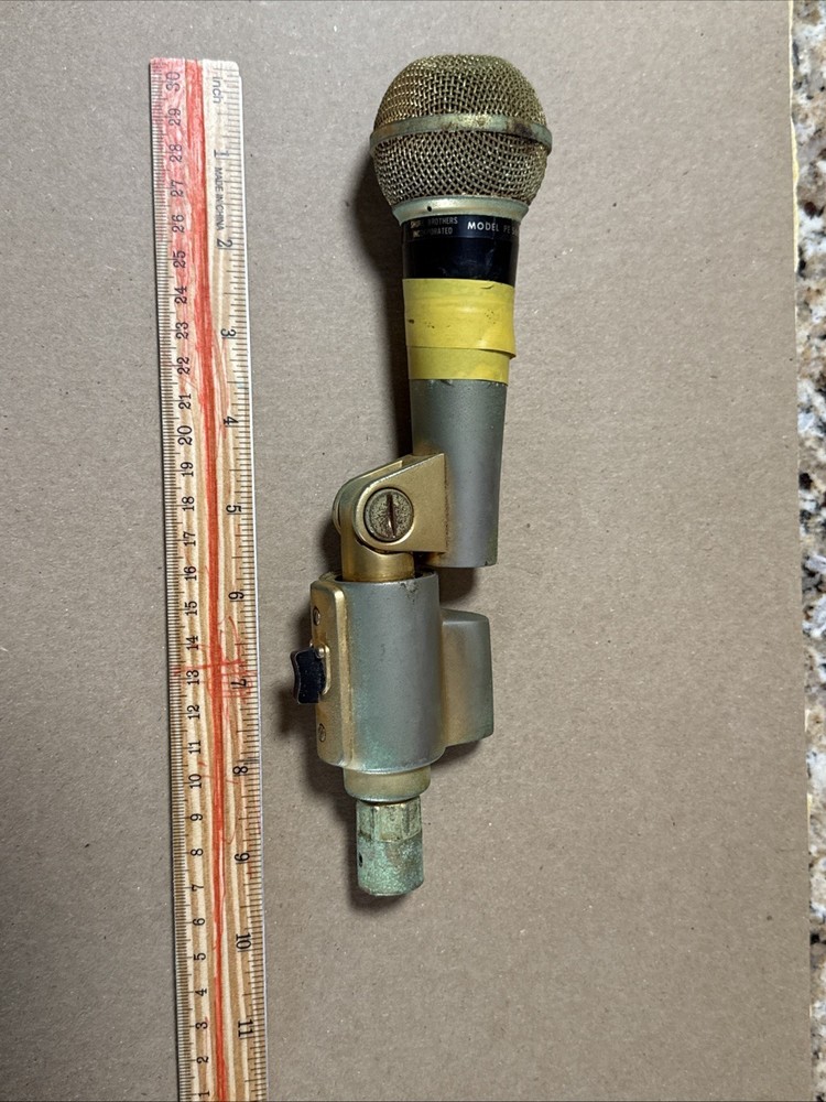 UNISPHERE 1 MODEL 566, dynamic vocal microphone 1970