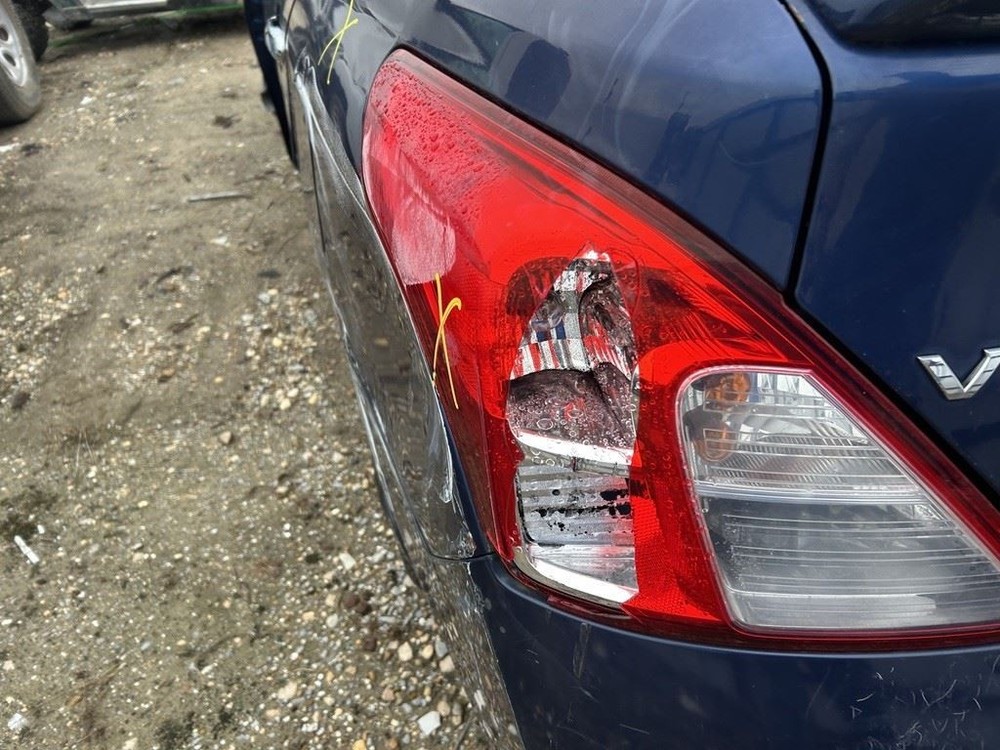 VERSA 2014 Keys/Latches/Locks 104750046
