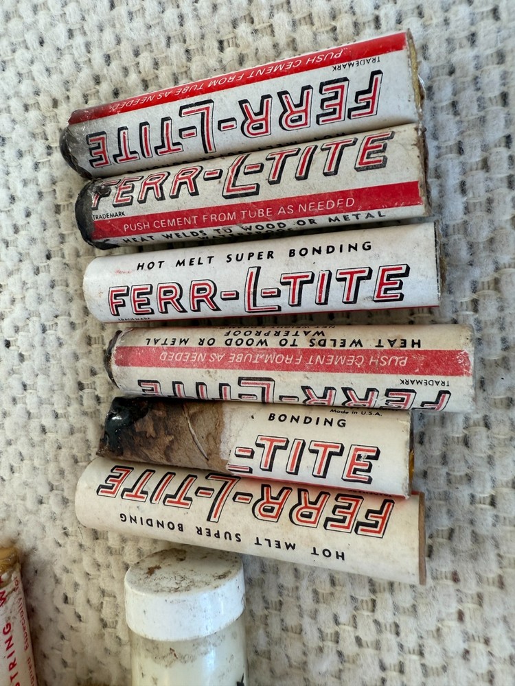 Bow String Wax and Ferr-L-Tite Lot