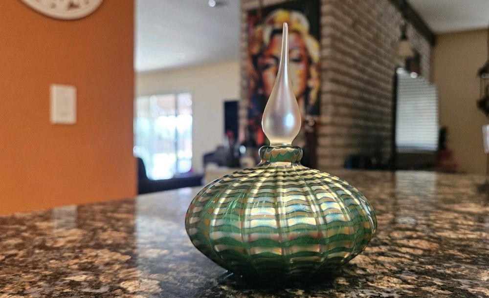 Steven Correia Pulled Feather Green & Gold Glass Perfume Bottle SIGNED Numbered
