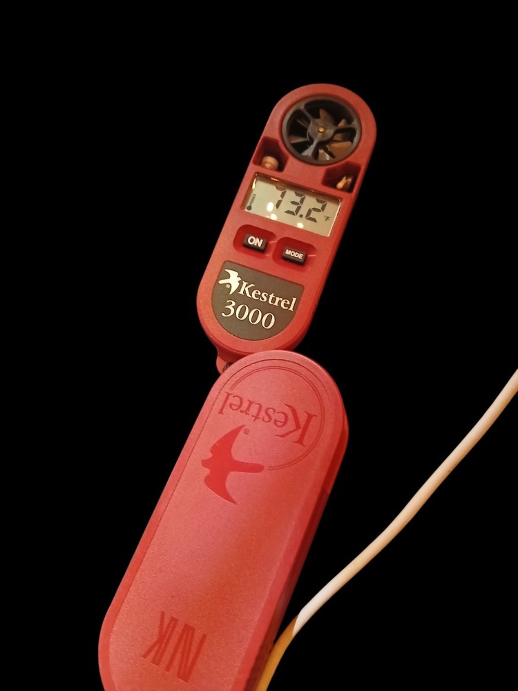 Kestrel 3000 Handheld Vane Anemometer with Temperature Measurement