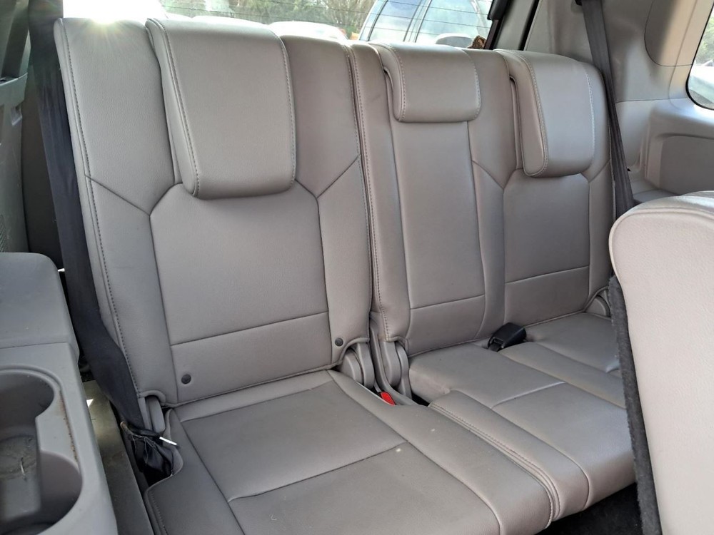 PILOT 2013 Glove Box 5022428