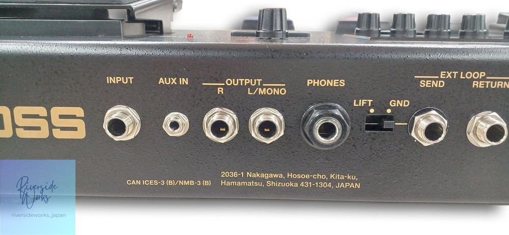 BOSS GT-100 Multi-Effects Processor for Guitarists