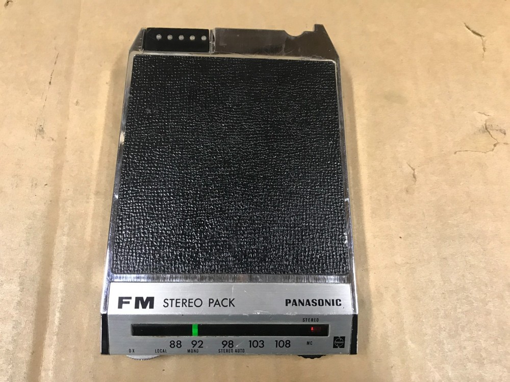 Panasonic Stereo Pack Model CJ-951UE, DC 13.2V - Untested
