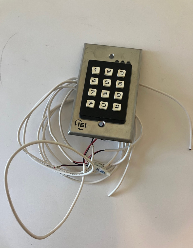 Linear IEI indoor flush-mount access keypad