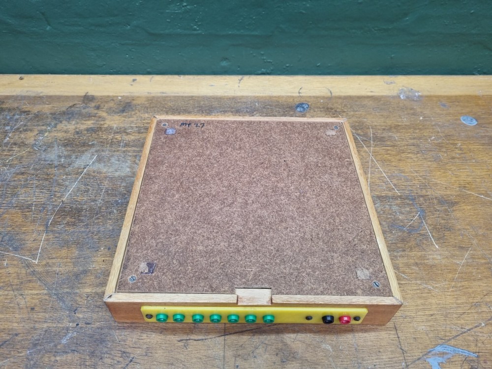 ELECTRICAL VINTAGE DISPLAY TEST TALKING PIECE EX COLLEGE
