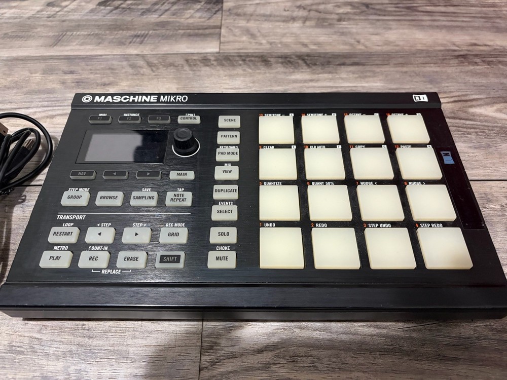 Maschine Mikro MK2 Native Instruments Black MIDI Controller NO SOFTWARE
