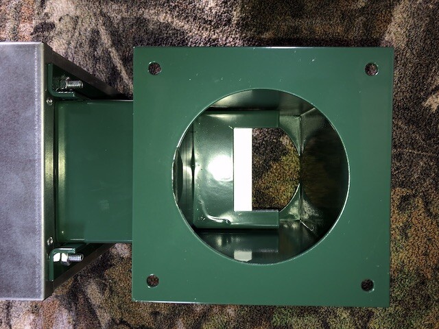 THE HAMMER FLAT TOP feeding system