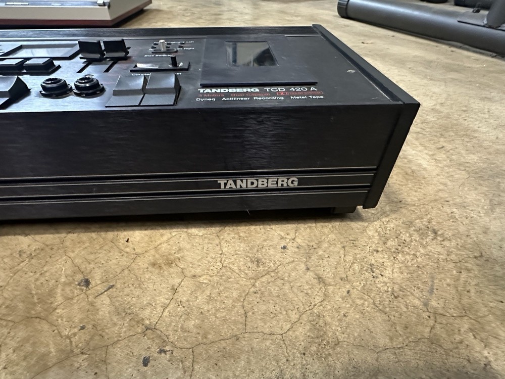 Tandberg TCD 420 Cassette Tape Deck Player