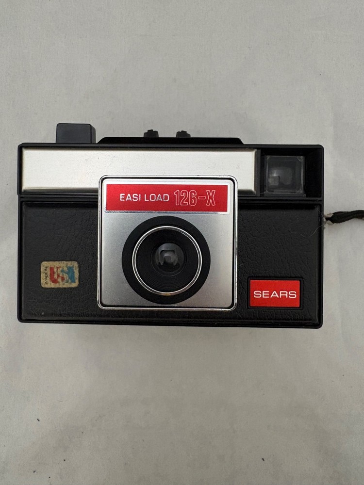 Vintage - Sears - Easi-Load 126-X - Automatic Camera - Box - Film - Flash
