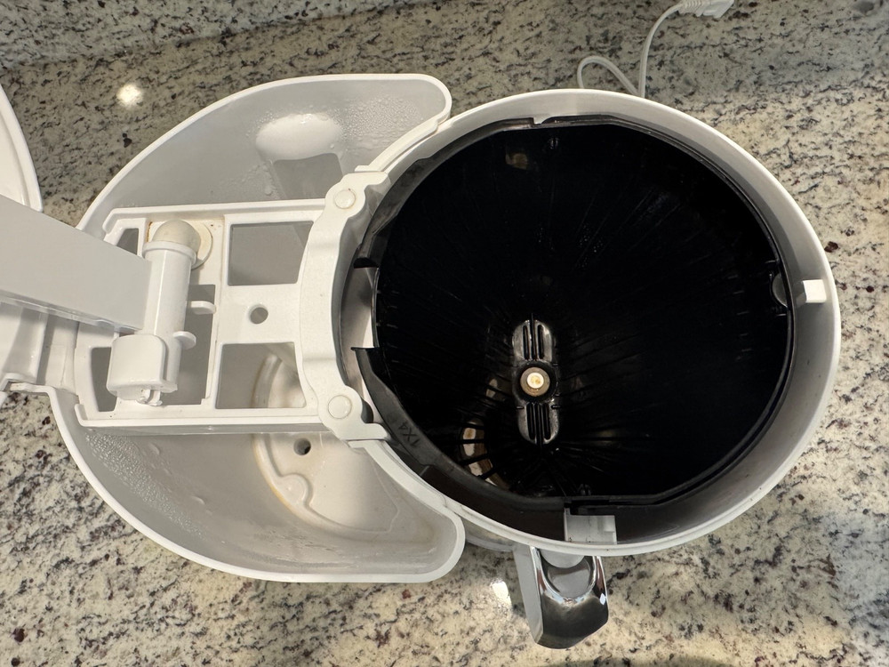 HADEN STARBECK COFFEE MACHINE, 10 CUP DRIP COFFEE MAKER, WHITE