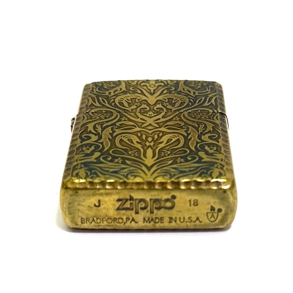 Zippo Oil Lighter Arabesque Gold Pattern Used
