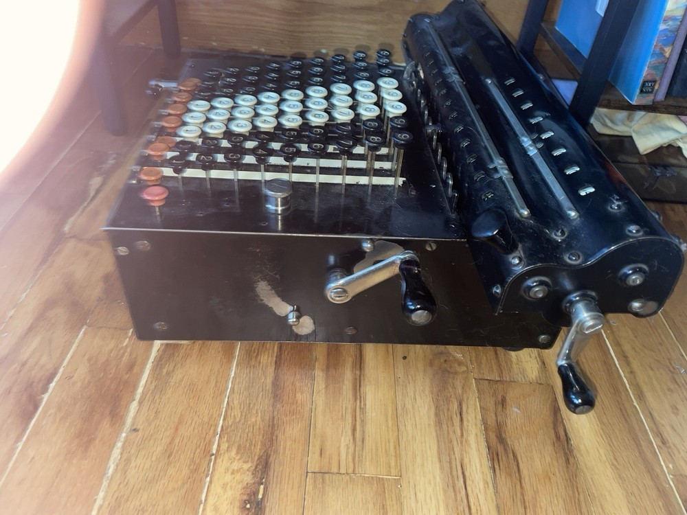 Monroe Calculating Machine Company Antique Mechanical Adding Machine E-9677
