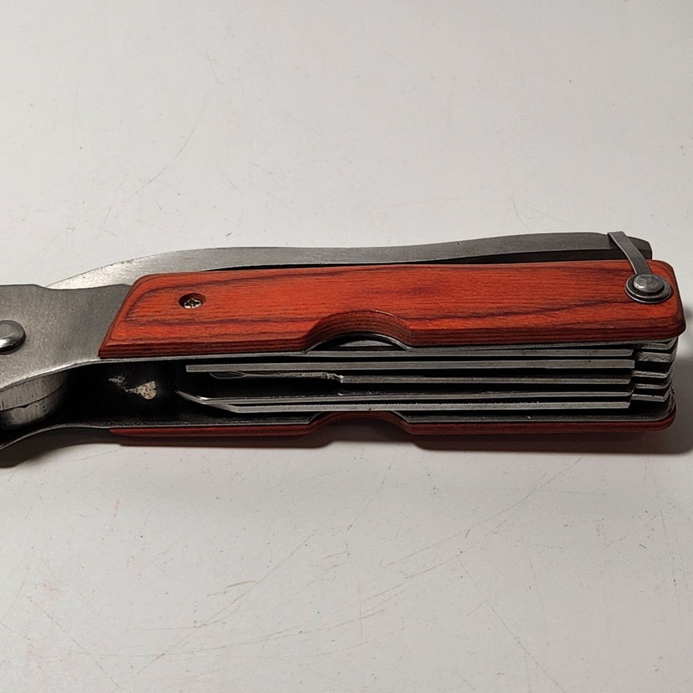 Multi Function Tool Outdoor Camping Emergency Survival Axe Hatchet Hammer Plier