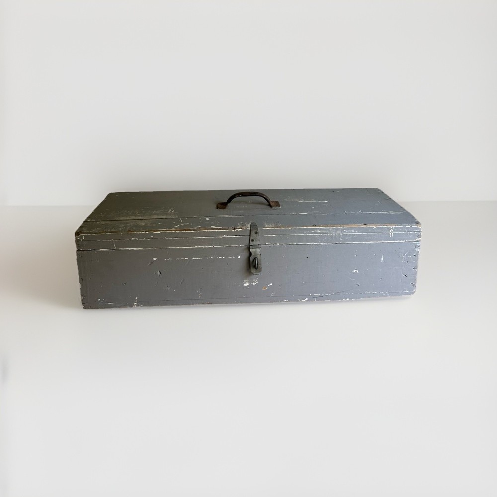 Vintage Rustic  Painted Wood Carpenter Tool Storage Box Chest Trunk with Lid