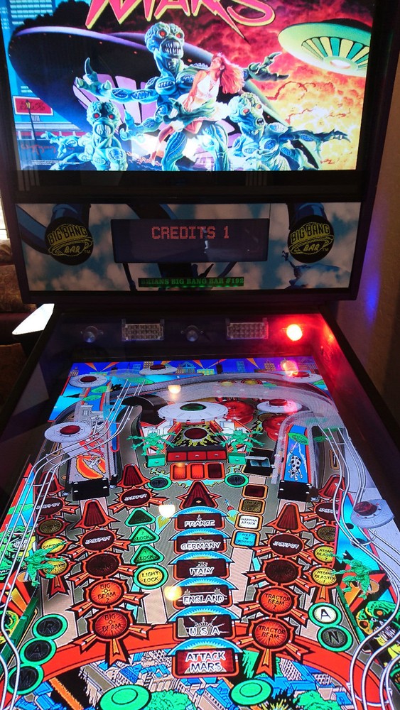Big Bang Bar - Capcom Virtual Digital Pinball Machine