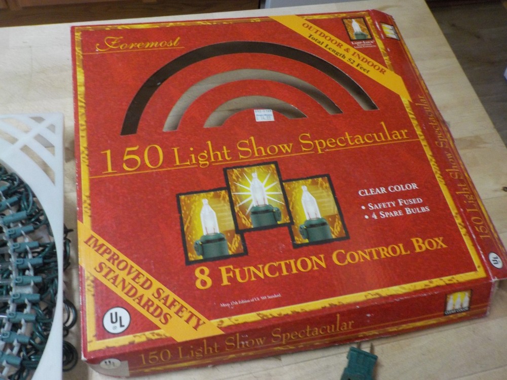 Vintage FOREMOST 150 Light Show Christmas Lights 8 Function Set Clear 52 Feet