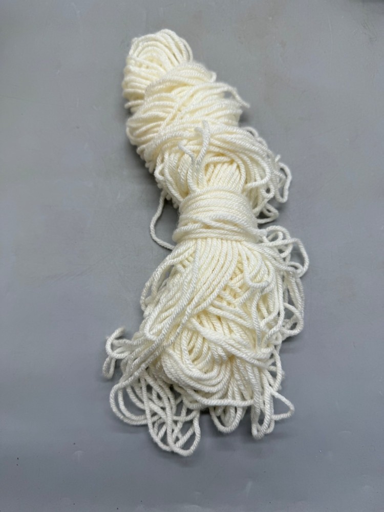 Assorted Yarn Balls & Crochet Piece READ