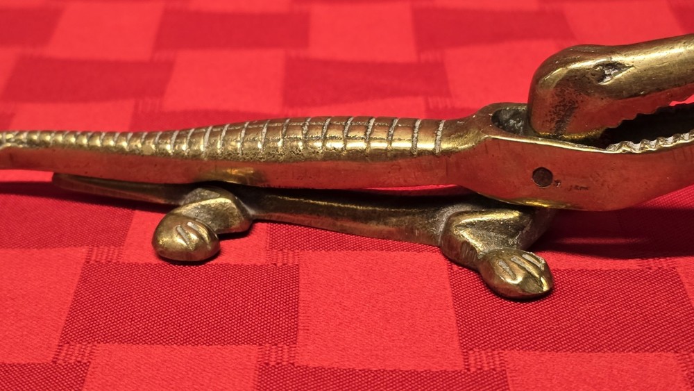 Vintage Brass Alligator Nutcracker Figural Crocodile Nut Cracker 7"