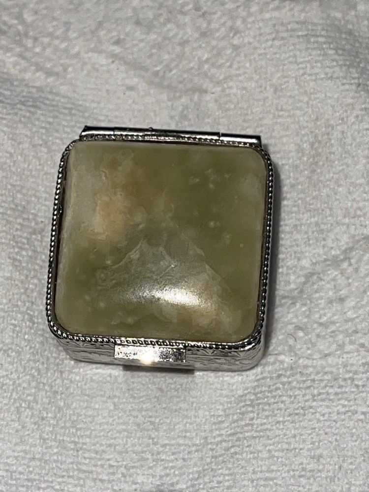 Vintage Solid Silver Gilt Square Hinged Pill Box Italian Natural Jade Lid