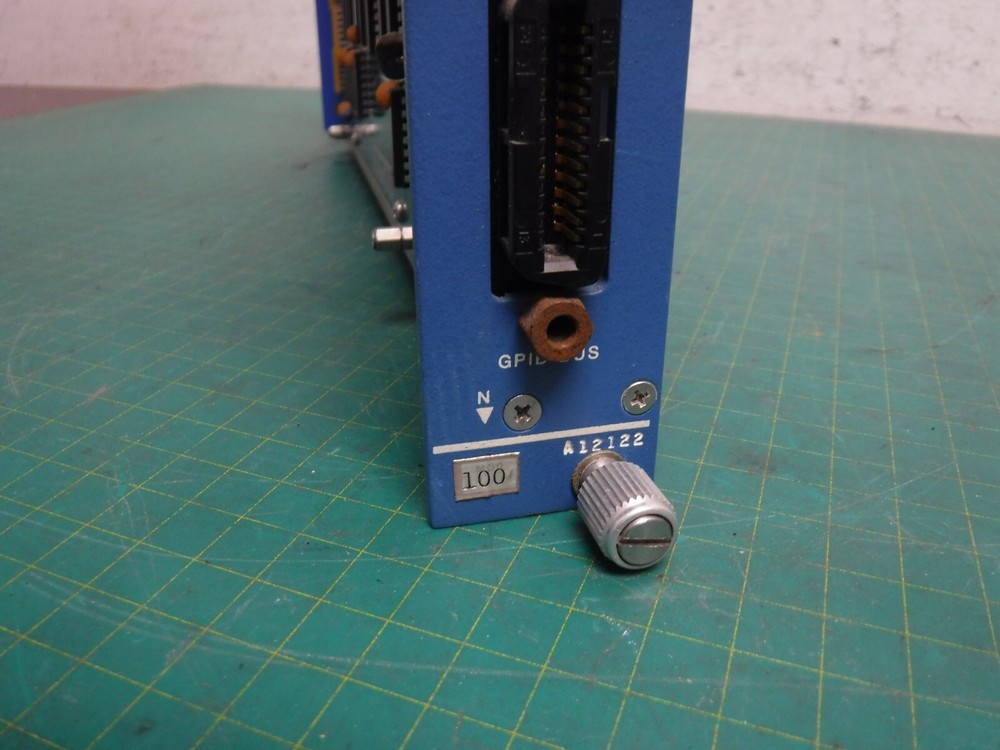 LeCroy 8901 GPIB interface CAMAC Plug-In Module open side