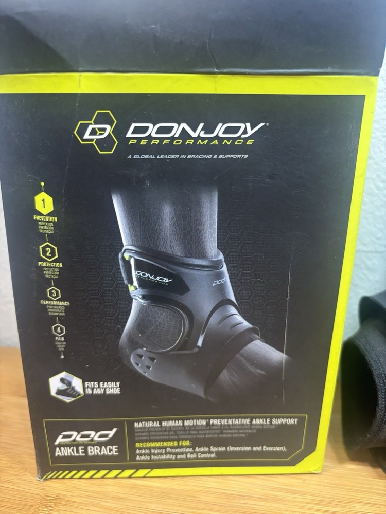 DonJoy Performance-Pod Ankle Brace Left Small Black.