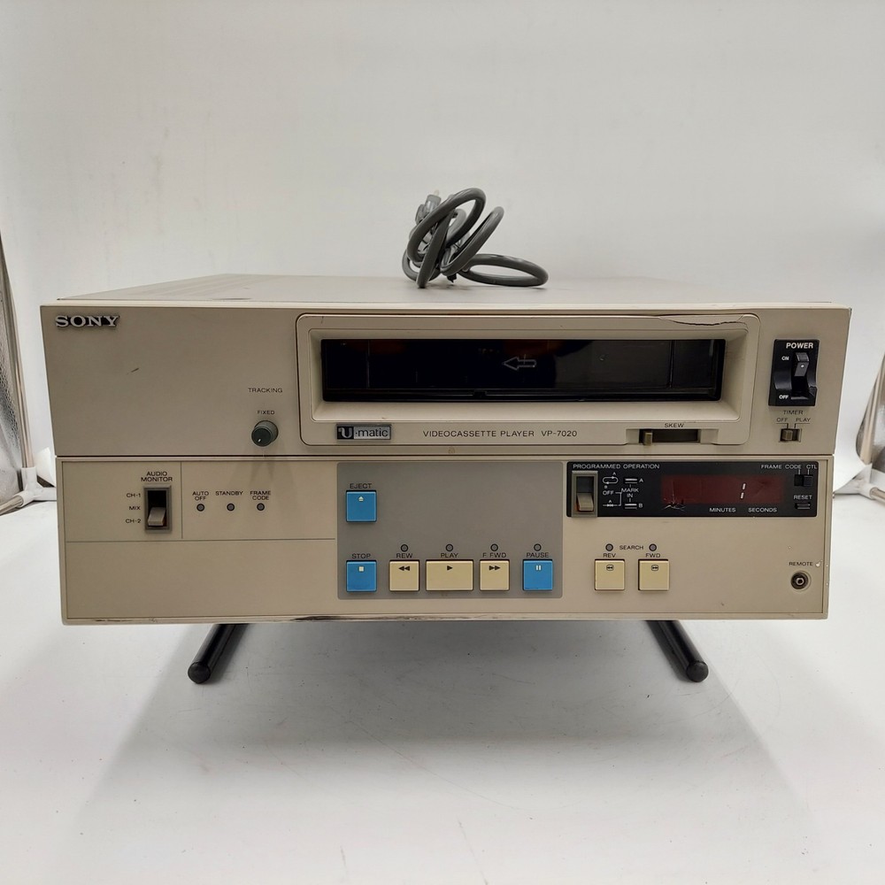 SONY NTSC VP-7020 U-MATIC PLAYER