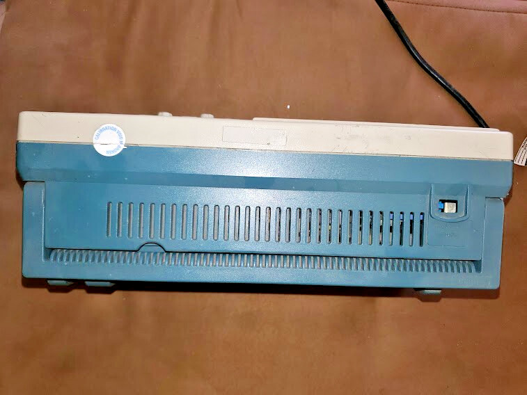 Tektronix TDS220 Digital Oscilloscope