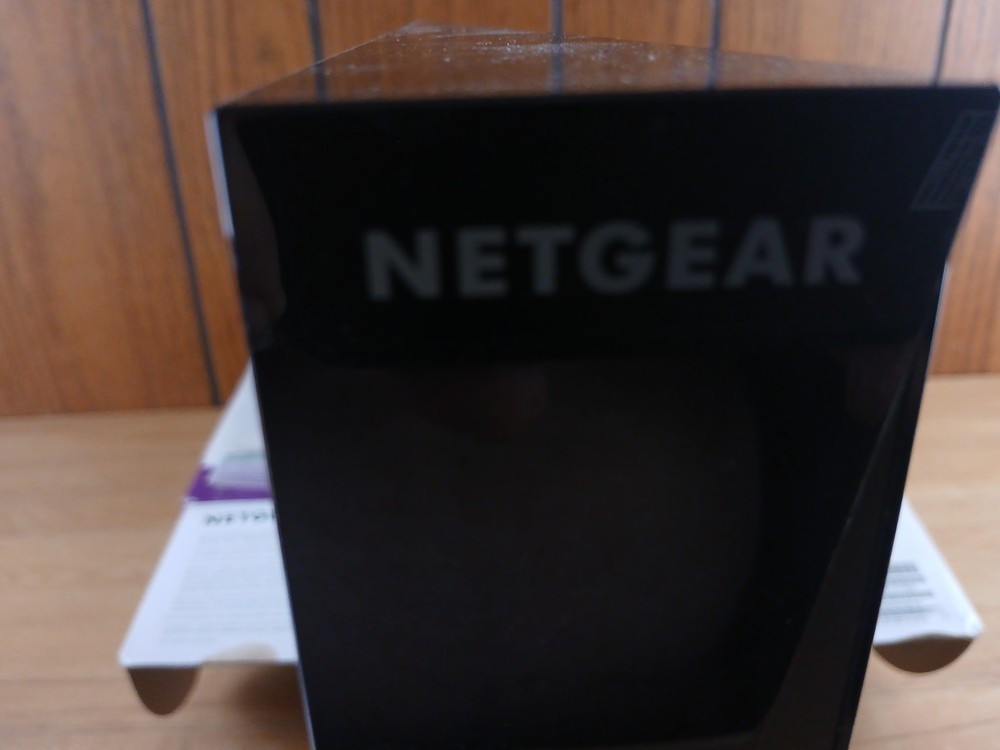NETGEAR WIFI Cable Modem Router Model C6300