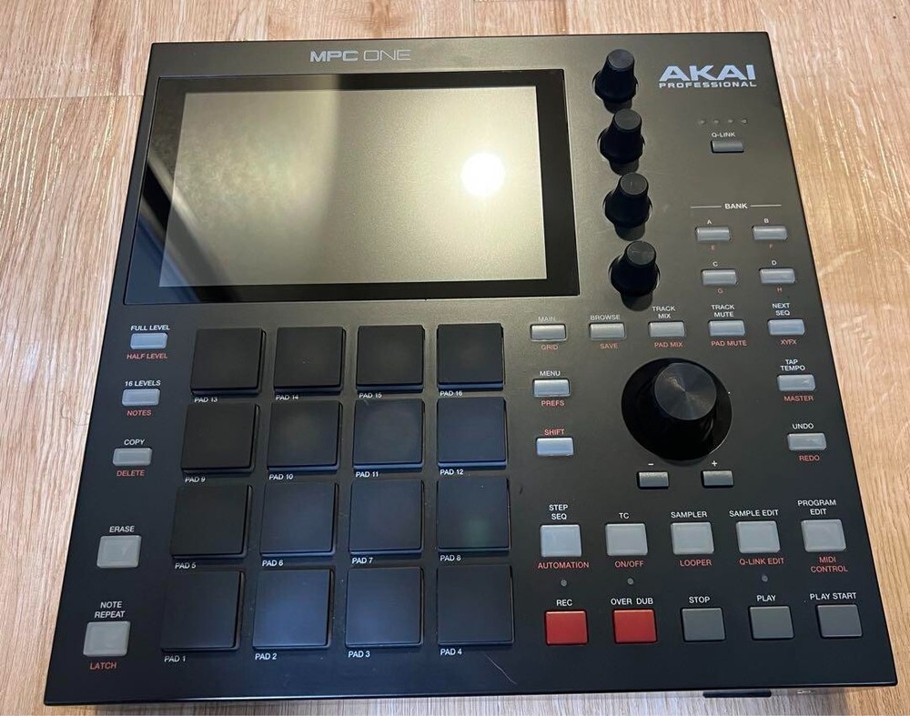 Akai Professional MPC One Standalone Sampler