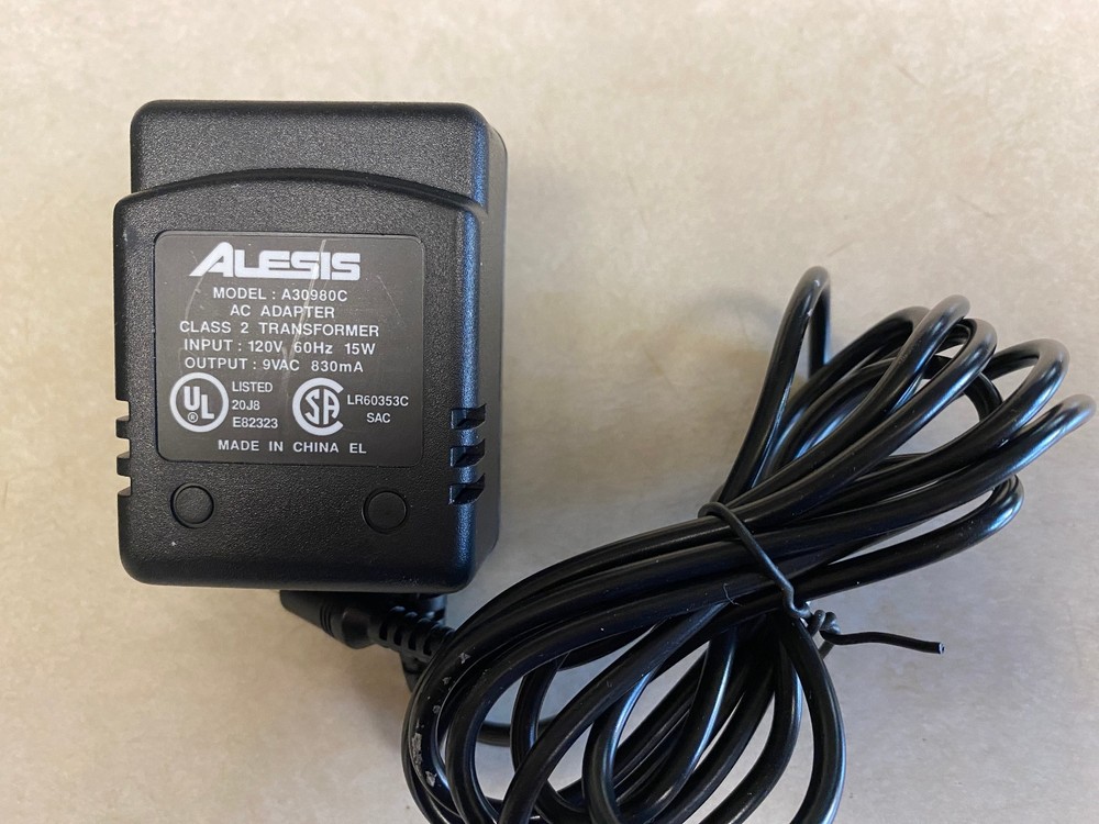 Nanoverb 18 Bit Digital Effects Processor by Alesis