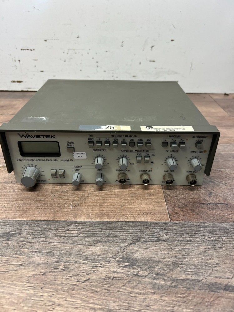 Wavetek Model 19 2MHz Sweep Function Generator, working but no case