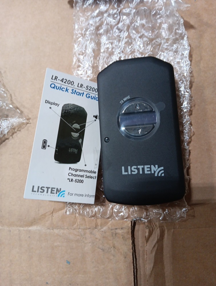 Listen Technologies Intelligent DSP RF Receiver LR-4200-072 (4-pack) Bundle