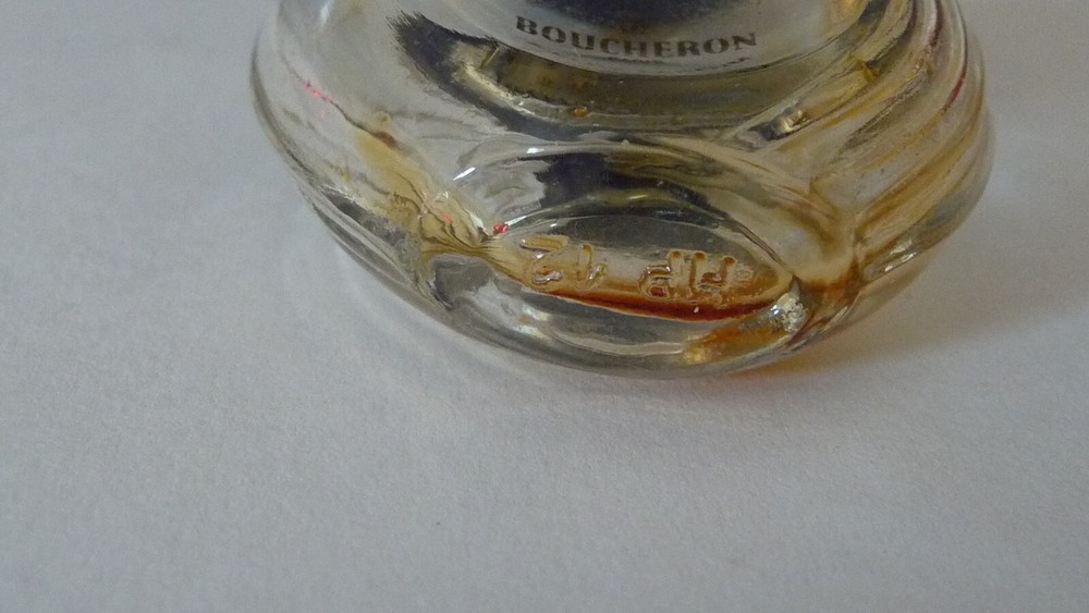 #715G Vtg Mini Perfume Bottle BOUCHE EMPTY