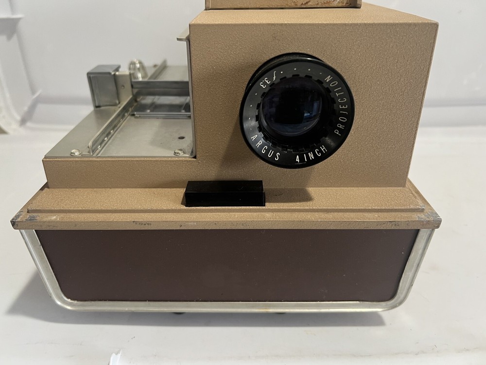 Argus Automatic Single Slide Projector - Model 58 - UnTested Vintage