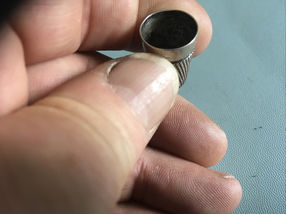 Antique Silver Thimble.
